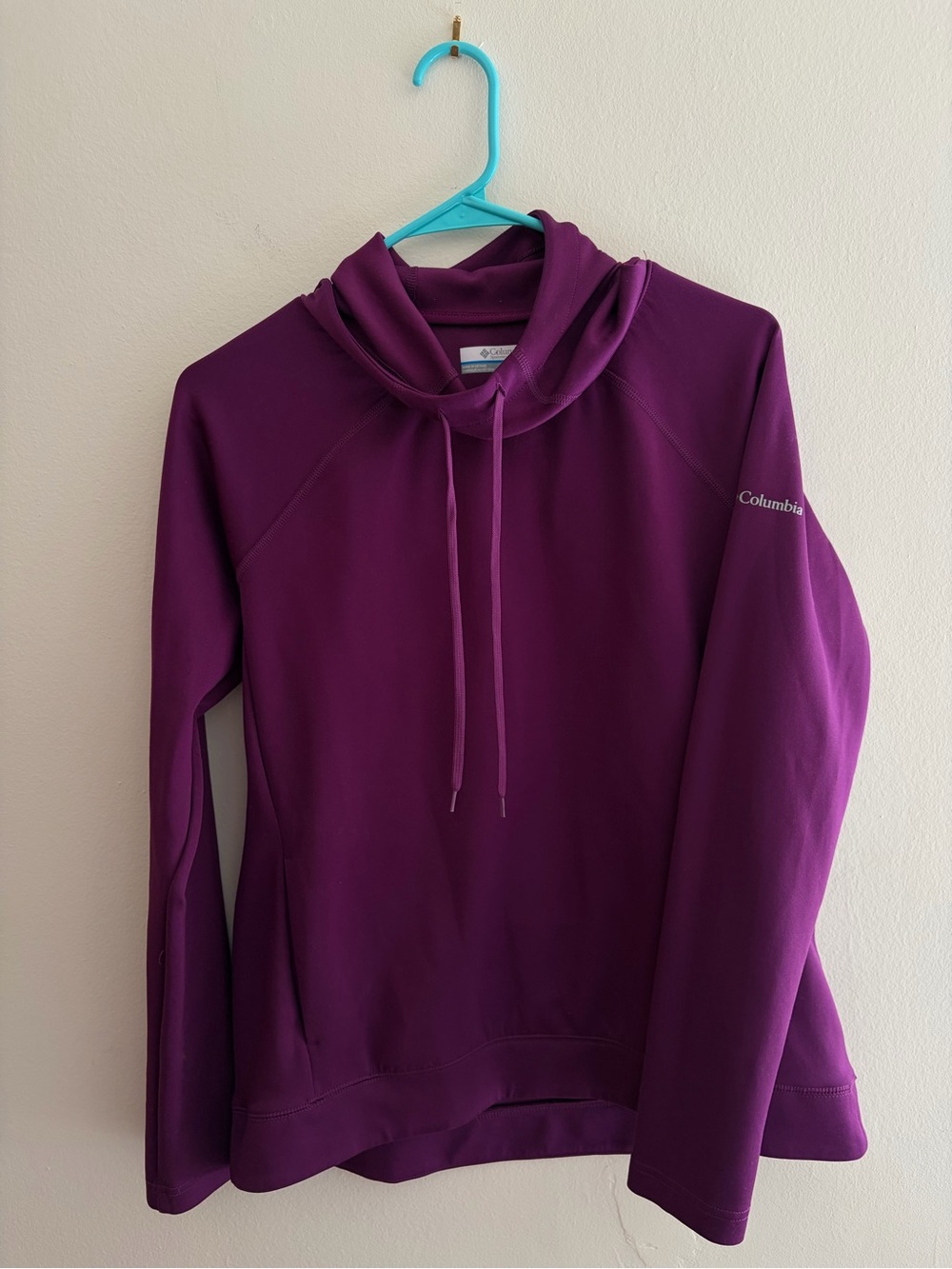 Columbia Women's Purple Lightweight Sweatshirt Hoodie